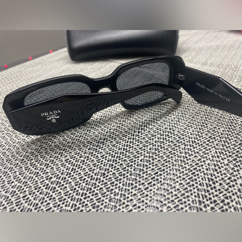 Prada PR 17WS Angular Black Sunglasses - Picture 14 of 15
